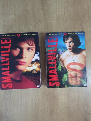 Smallville dvd box - smallville,