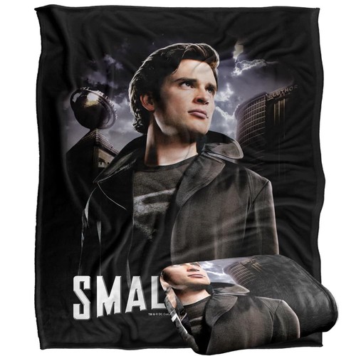 Smallville out the shadows - the,