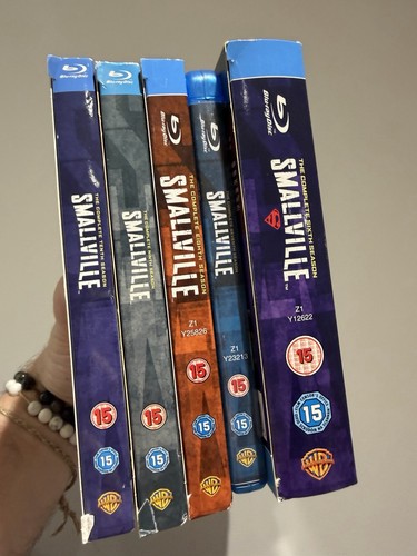 Smallville complete seasons - smallville:,