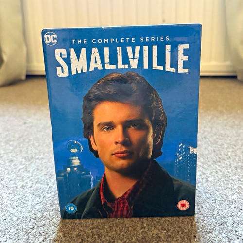 Smallville complete series - smallville,